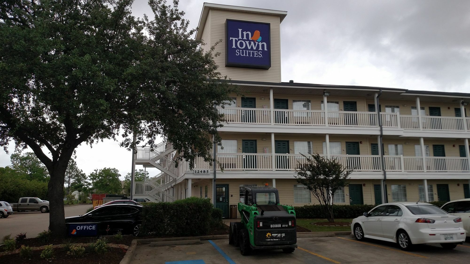 Intown Suites Extended Stay Houston Tx - Hobby Airport Bagian luar foto